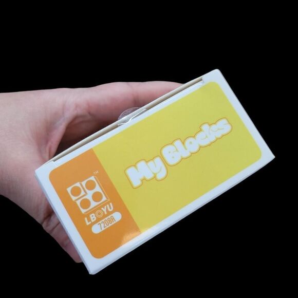 Brand New Disney Pluto Bricks Lego Figure - Picture 3 of 5